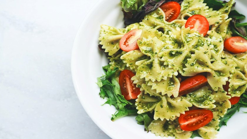 easy affordable student meals pesto pasta ISIC