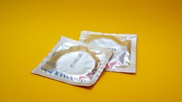 Opiskelija-alennus Kondomkongen